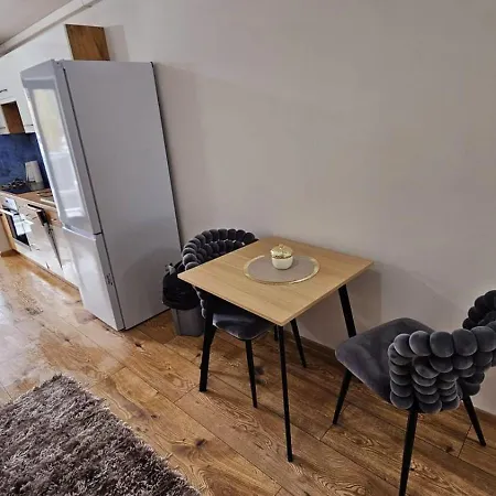 Hron River View 24h Self Check -in Free Parking Lägenhet *