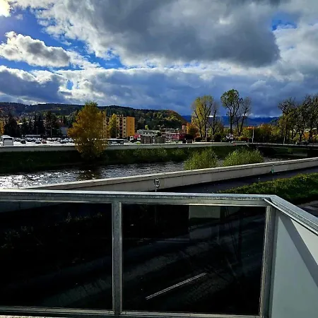 Hron River View 24h Self Check -in Free Parking *