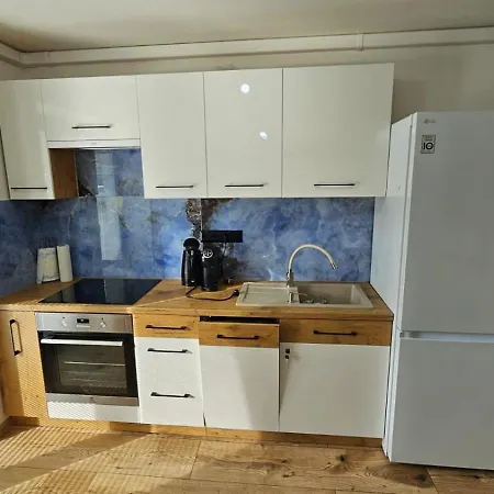 Hron River View 24h Self Check -in Free Parking * Banská Bystrica